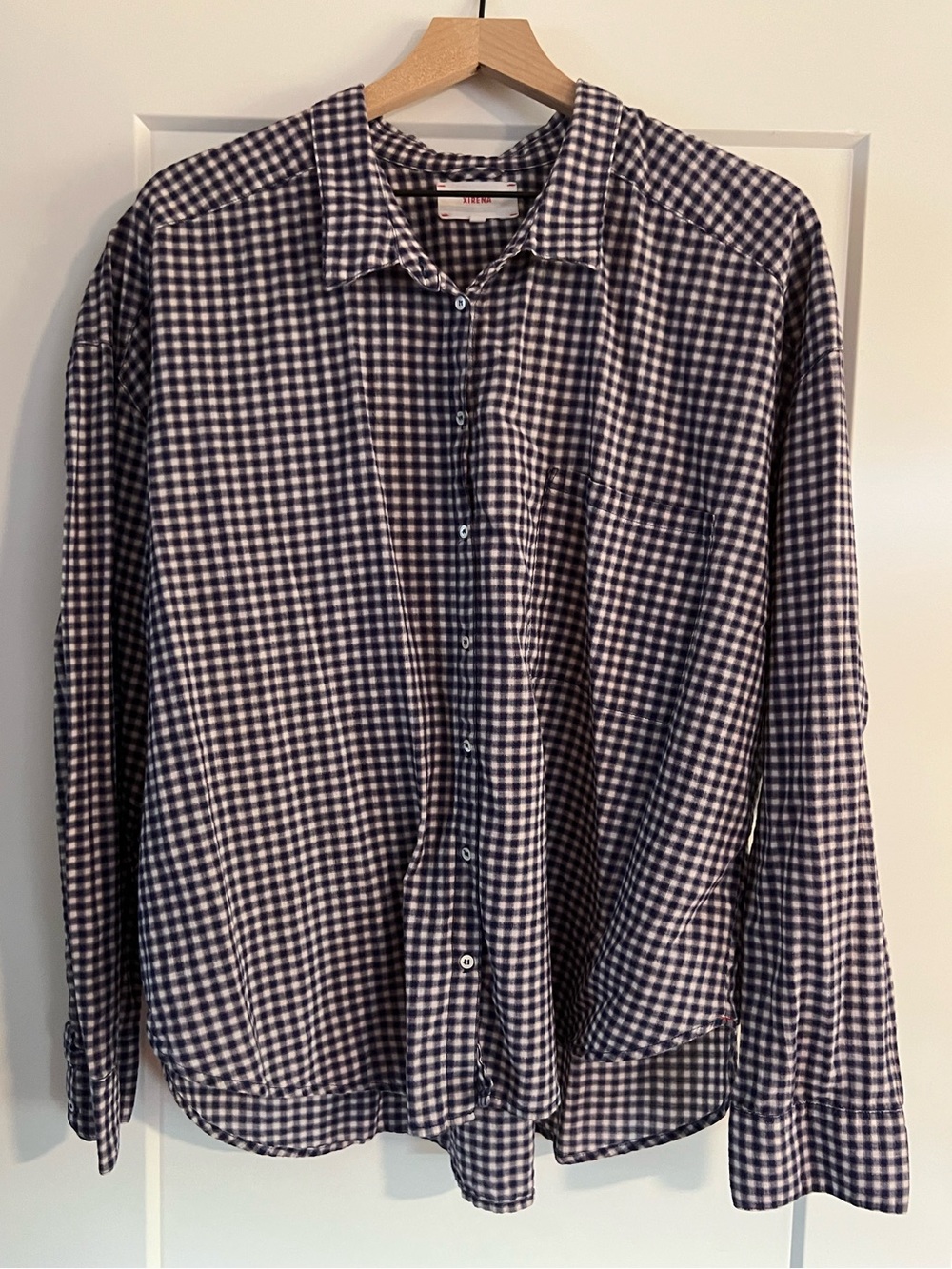 XiRENA Navy and White Gingham Button-Down Shirt